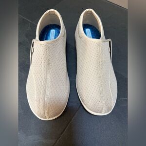 Youyun diabetic shoes Light Beige